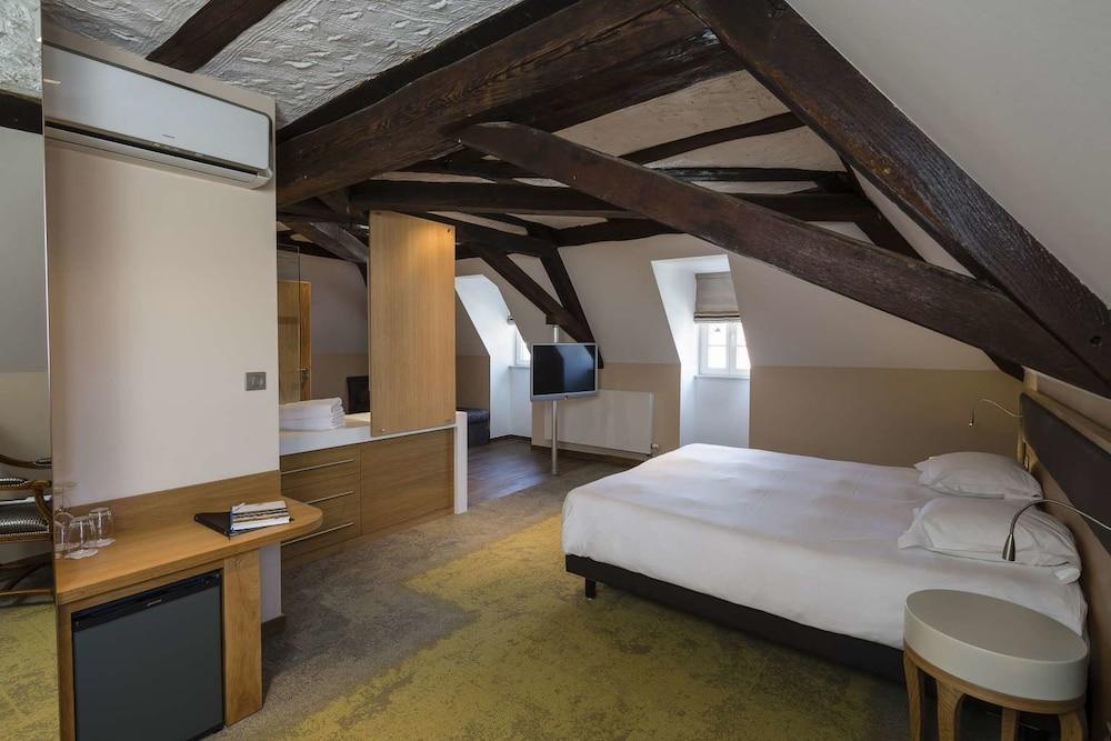 L'Auberge Du Cheval Blanc Et Spa Lembach Bagian luar foto