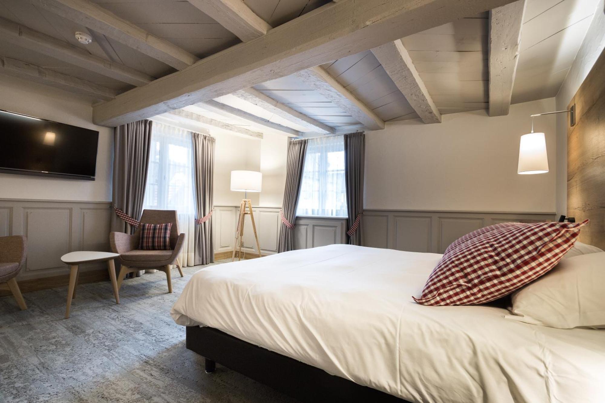 L'Auberge Du Cheval Blanc Et Spa Lembach Bagian luar foto