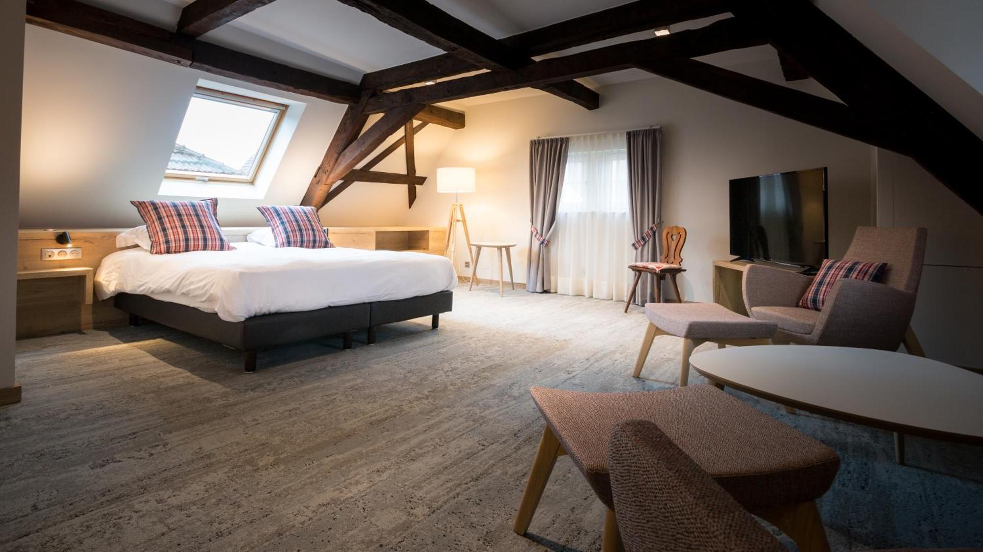 L'Auberge Du Cheval Blanc Et Spa Lembach Bagian luar foto