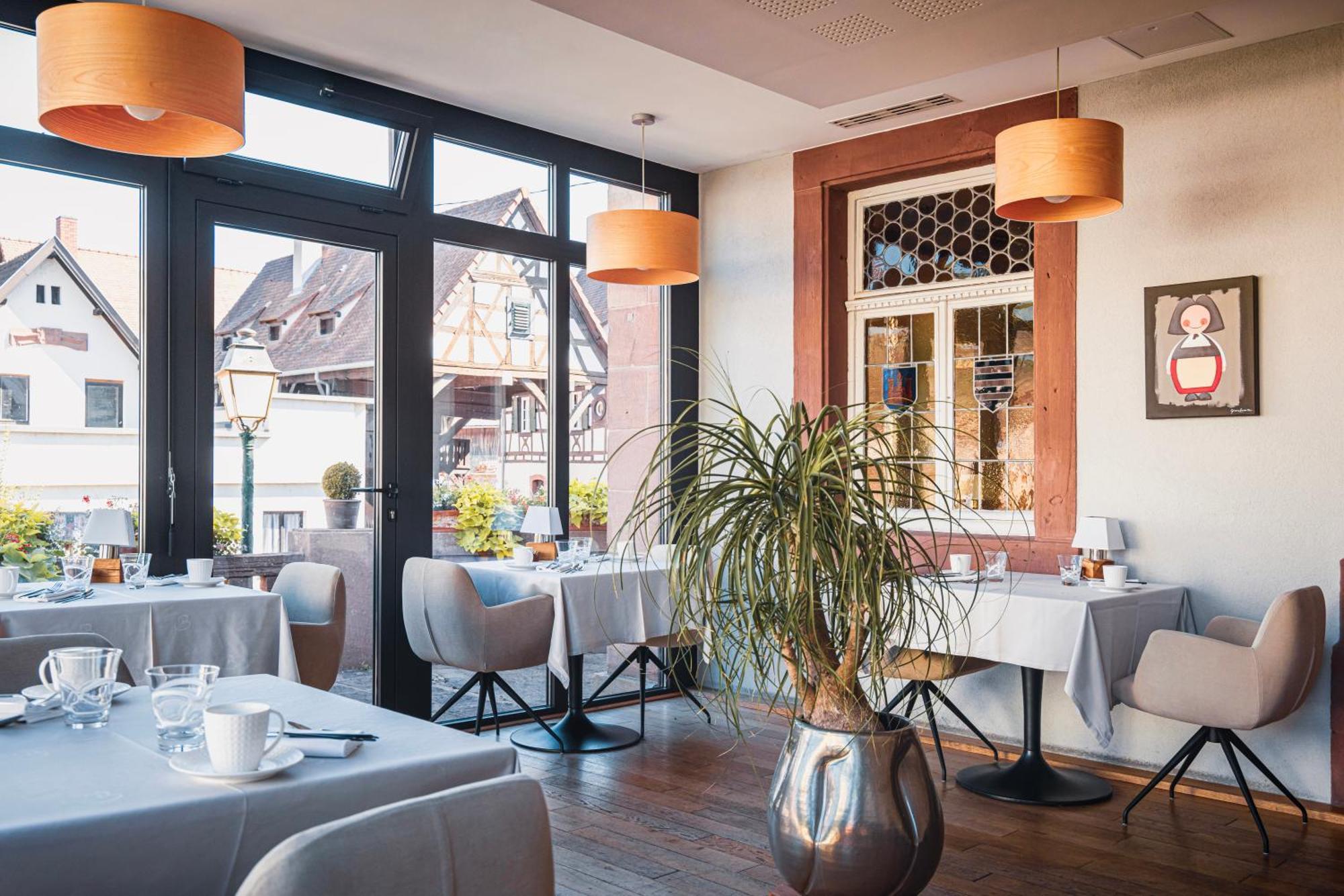 L'Auberge Du Cheval Blanc Et Spa Lembach Bagian luar foto