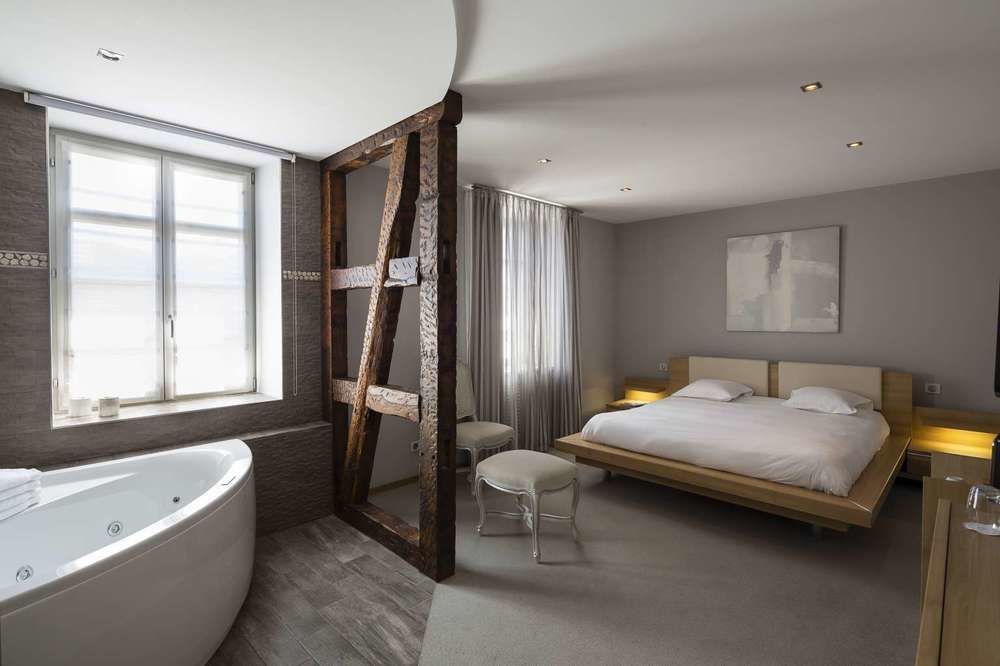 L'Auberge Du Cheval Blanc Et Spa Lembach Bagian luar foto